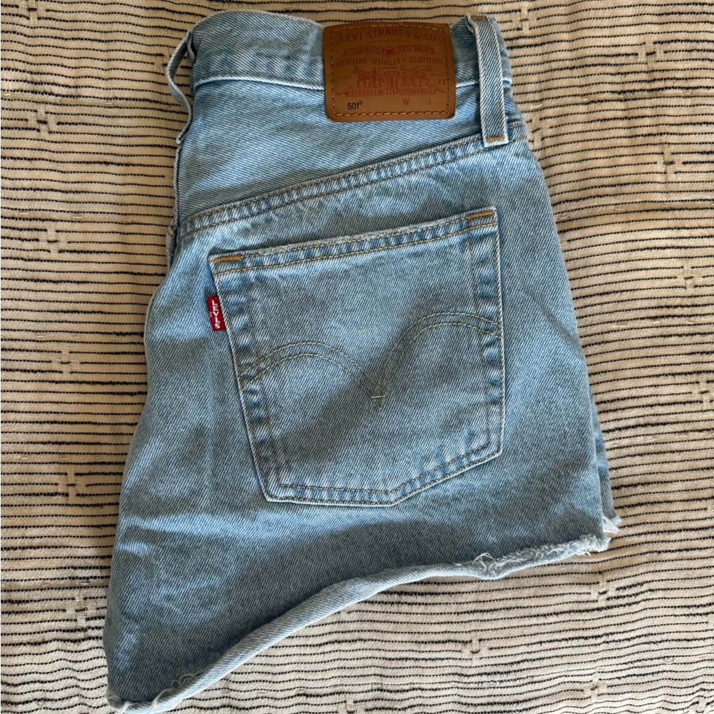 Levi’s shorts